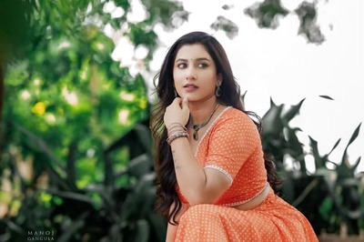 Vishnu Priya Bhimeneni Gives Monsoon Style An Ethnic Spin In Orange Lehenga
