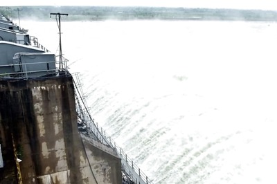 Telangana’s Sriram Sagar Releases Water Into Godavari River, Authorities Issue Flood Warning