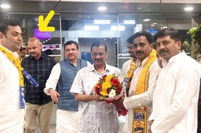 Arvind Kejriwal Spotted With Close Aide Bibhav Days After Swati Maliwal 'Assault' Incident; BJP Says 'Everything Is Now Clear'