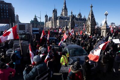 Canada Protest: Thousands in Ottawa Demonstrate Against Covid, Vaccine Mandates, Compare it to 'Fascism'