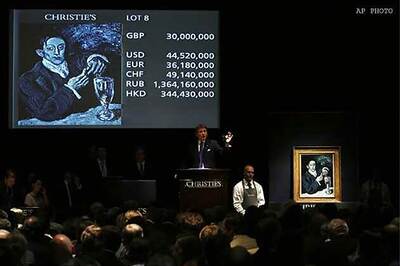Picasso masterpiece auctioned in Britain