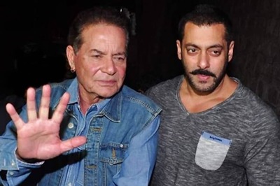 Salman Khan Shares Video of Father Salim Khan Singing Rafi's song 'Suhani Raat Dhal Chuki'