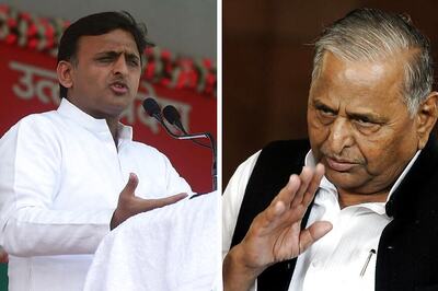 Amid Infighting, Mulayam Gives CM Akhilesh's Yash Bharti Awards Function a Miss