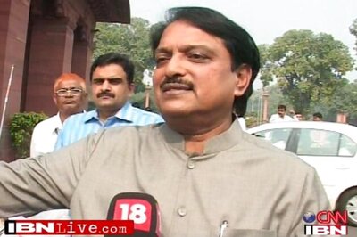 Vilasrao Deshmukh reappears before Adarsh panel