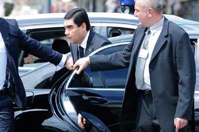 Turkmenistan President Bans All Colored Cars from Capital, Only White Cars Allowed