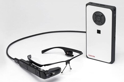 Toshiba Launches New 'dynaEdge' Windows-Powered AR Glasses