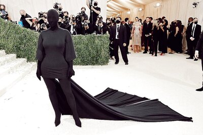 Environmental Catastrophe in Ghana Fuelled by Fast Fashion in Western Countries