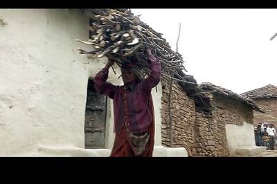 Opposition targets government over plight of farmers in Bundelkhand