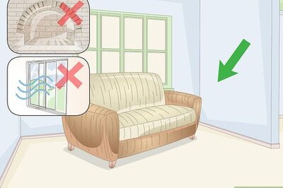 How to Put Up an Artificial Christmas Tree