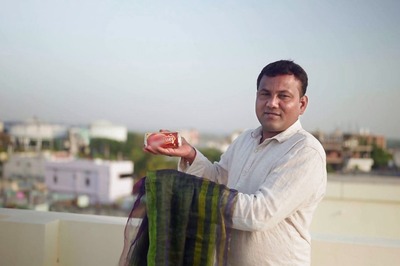 Meet The Saree Weaver From Telangana, Who Creates Silk Sarees That Fit Inside A Matchbox, Only On HistoryTV18