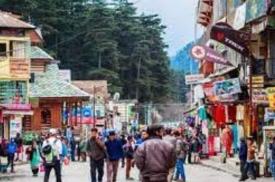 Summer Holiday Destinations: Take A Tour Of Manali's Snow-Covered Hills