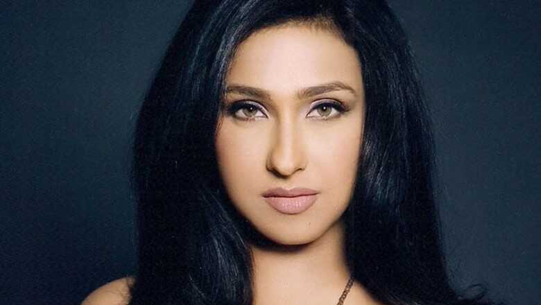 Rituparna Sengupta to play 70s cabaret singer in new Bengali film