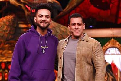 Elvish Yadav Drops Photo With Salman Khan, Says 'Bahut Badal Gaye...' In Cryptic Post | Check Here