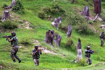 Hizbul Commander Who Killed Soldier Aurangzeb Among 3 Militants Killed in Pulwama Encounter