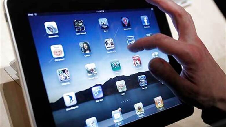 Apple iPad hits stores; awaits the rush