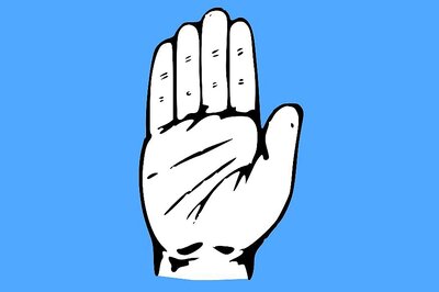 Congress Gives Rs 5.10 Lakh to Family of Journalist Who Committed Suicide at AIIMS