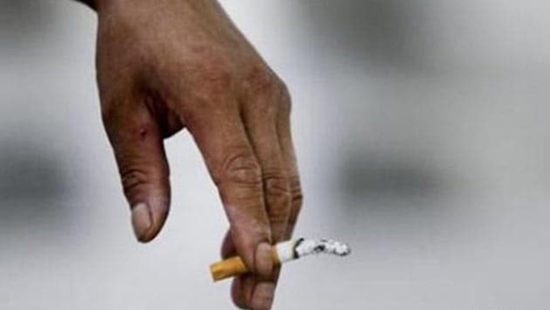 Smoking tied to miscarriage risk