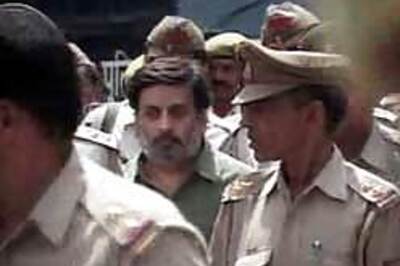 Dr Talwar loses bail plea; CBI says he's suspect still