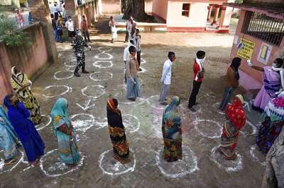 Polling Begins for Gram Panchayat Elections in Maharashtra With Covid-19 Protocol