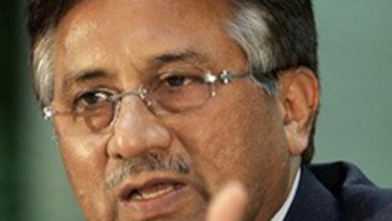 Musharraf rakes up Kashmir, keeps mum on impeachment