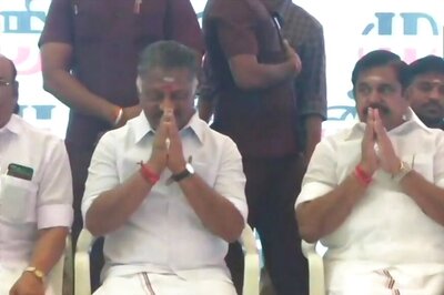 After Lok Sabha Poll Debacle, AIADMK Legislator Raises Demand for 'Single Leader' to Steer Party