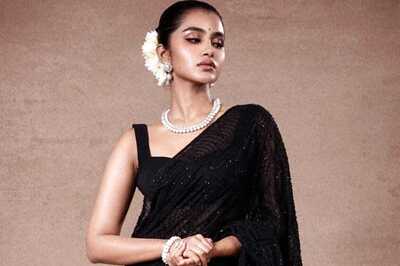 Anupama Parameswaran's Traditional Black Saree Look Has Her Insta Family's Approval