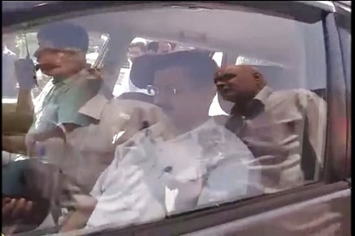 Delhi CM Arvind Kejriwal meets family of man who was lynched by mob over beef rumour in Dadri