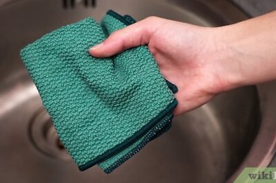 How to Clean Stainless Steel Refrigerators