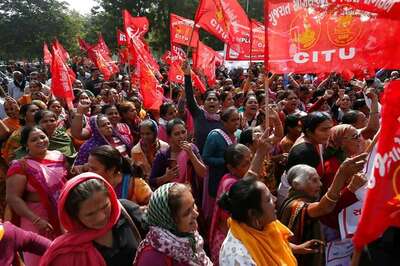 Trade Unions Call Nationwide General Strike on November 26, Support Next Week's Farmers' Agitation