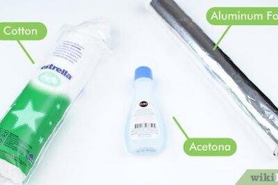 How to Remove Glitter Nail Polish