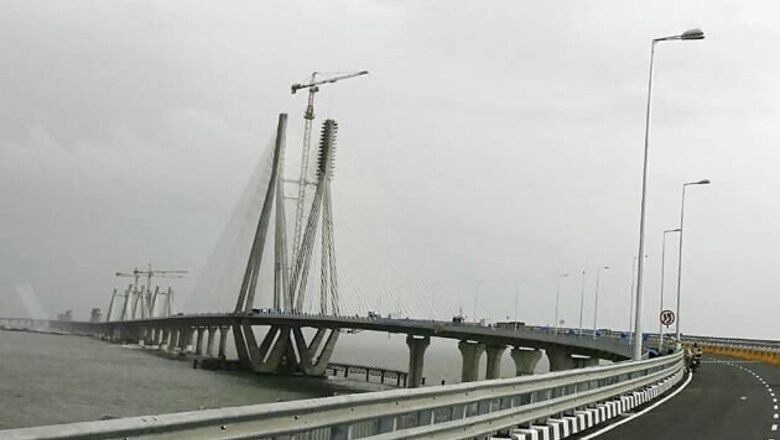 Mumbai: HC seeks PWD's views on PIL about preventing Sea Link suicides