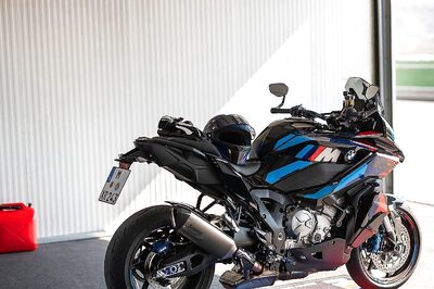 BMW Motorrad M 1000 XR: All You Need To Know