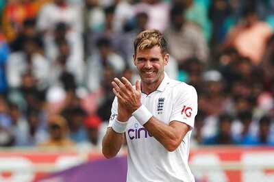 'Not Happening...': Ravi Shastri Asks Ranchi Fan to Take a Long Holiday After Spotting James Anderson Retirement Poster