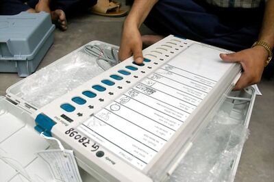 SP-BSP, Congress Fear EVM Tampering, Ask Workers to Guard Strong Rooms Till Counting