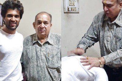 Vijay Deverakonda Touches Maratha Mandir Owner's Feet, Sets Things Straight After 'Arrogant' Accusation