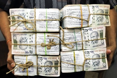 Rs 570 Crore Seized in TN is Prima Facie Suspect Cash: EC