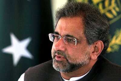 Pakistan’s Anti-graft Body Arrests Former Prime Minister Abbasi in Corruption Case