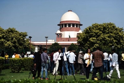 Supreme Court Stays Maratha Quota in Govt Jobs and Education, Refers Issue to Larger Bench