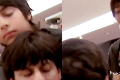 This Throwback Video of SRK And Aryan Khan Playing Together is The Cutest Thing on Internet Today