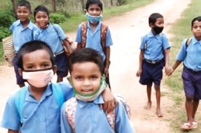 Delhi to Reopen Schools for Classes 1 to 5 Today, Air Pollution Remains 'Severe'