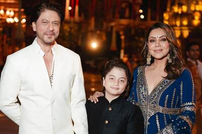 Shah Rukh And Gauri Khan Look Like A Dream As They Pose With AbRam At Anant Ambani And Radhika Merchant's Pre-Wedding Bash