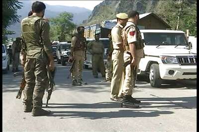 J&K Cops Advised to Stay Away from Their Homes for 'Few Months'