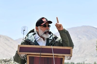 PM Modi Quotes From 'Tirukkural' Again, Now For Soldiers in Ladakh