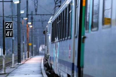 Alert Odisha Signalman Spots Crack in Track, Averts Accident