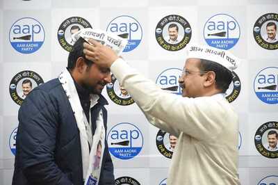 Learning From Sheila Dikshit's Error, Kejriwal Enlists Mahabal Mishra's Son to Add Clout With Purvanchalis