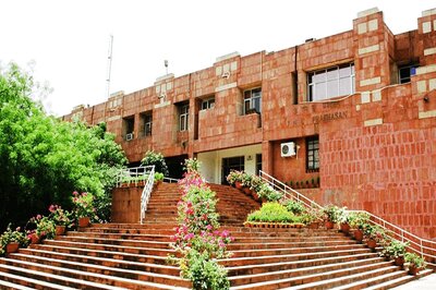 JNU, DRDO Sign Pact of Cooperation in Education and Research