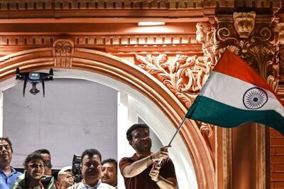 Lord's Balcony in Kolkata? Sourav Ganguly Inaugurates Durga Puja Pandal Based on Iconic Cricket Ground