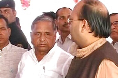 Amar Singh shares dais with SP chief after 4 years, says he was 'Mulayamwadi'