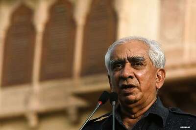 Jaswant Singh supporters on rampage, burn Narendra Modi's effigy