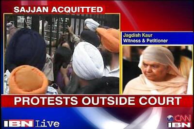 1984 anti-Sikh riots case: Shoe hurled at judge